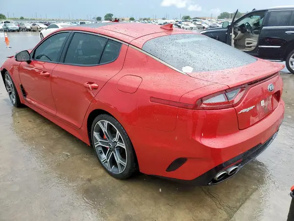 KNAE55LCXJ6009732 2018 KIA STINGER - Image 2