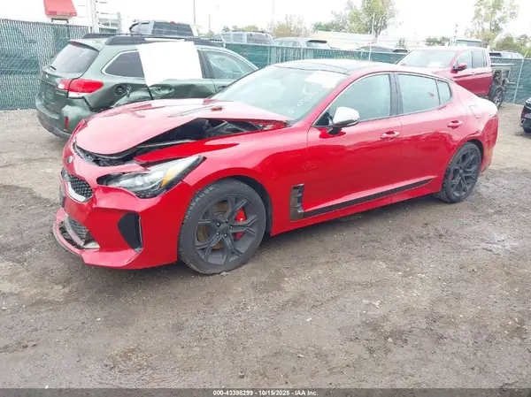 KNAE55LCXJ6016356 2018 KIA STINGER - Image 2
