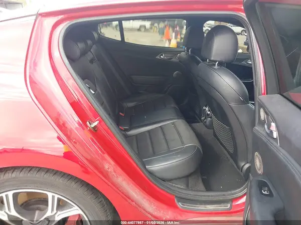 KNAE55LCXJ6019788 2018 KIA STINGER - Image 8