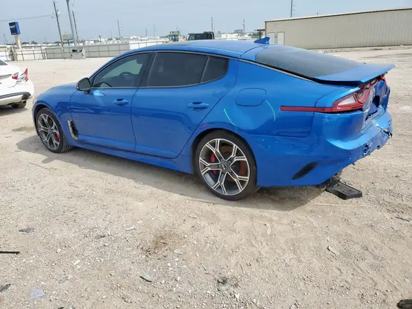 KNAE55LCXJ6028703 2018 KIA STINGER - Image 2