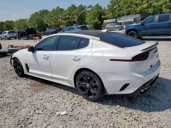 KNAE55LCXK6045888 2019 KIA STINGER - Image 2