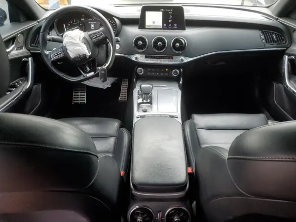 KNAE55LCXK6049570 2019 KIA STINGER - Image 8