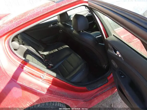 KNAE55LCXK6054364 2019 KIA STINGER - Image 8