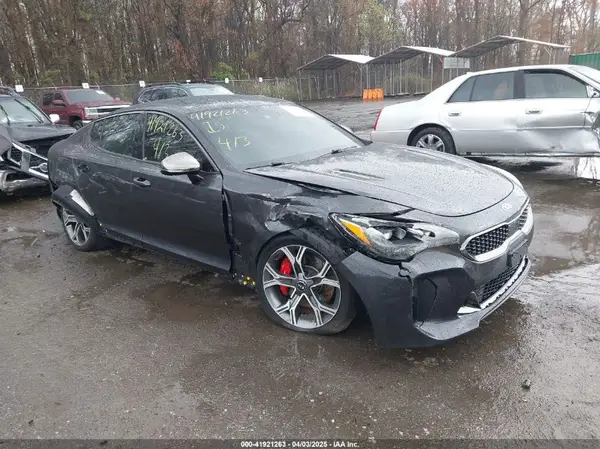 KNAE55LCXK6065994 2019 KIA STINGER - Image 1