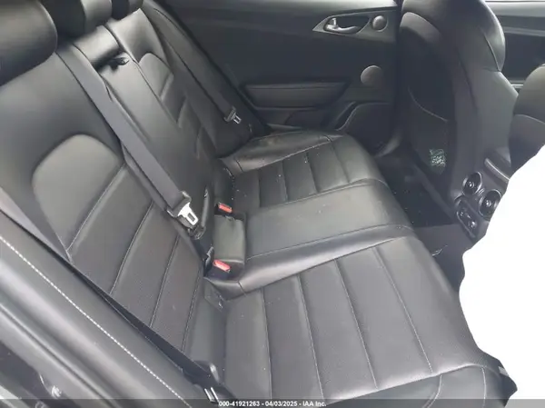 KNAE55LCXK6065994 2019 KIA STINGER - Image 8