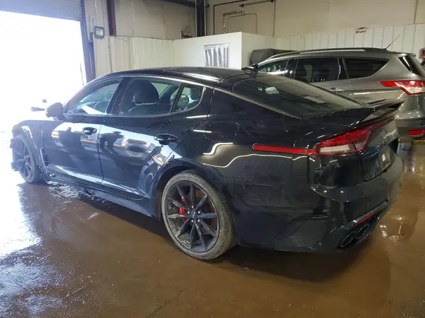 KNAE55LCXN6104958 2022 KIA STINGER - Image 2