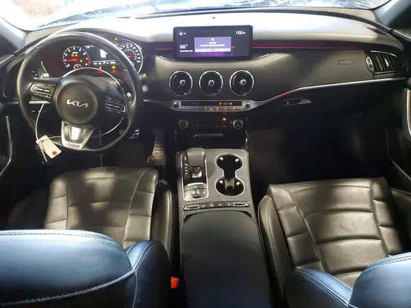 KNAE55LCXN6104958 2022 KIA STINGER - Image 8