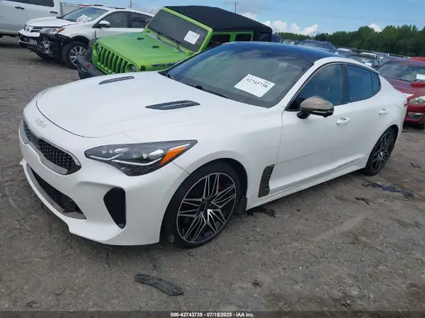 KNAE55LCXP6123738 2023 KIA STINGER - Image 2