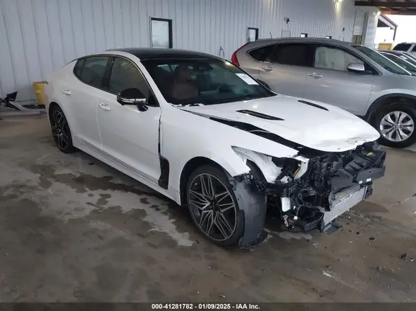 KNAE55LCXP6135128 2023 KIA STINGER - Image 1