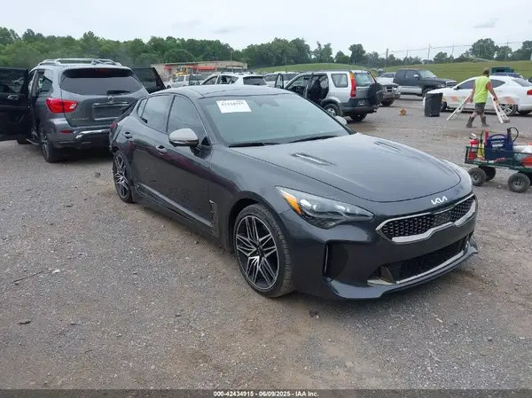 KNAE55LCXP6135209 2023 KIA STINGER - Image 1