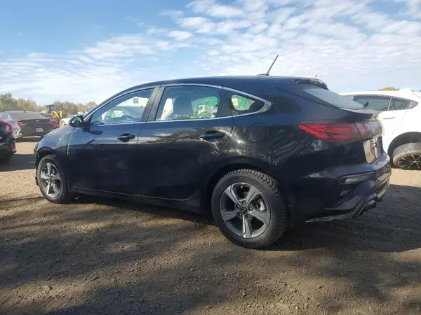 KNAF55AC8L5080685 2020 KIA FORTE - Image 2