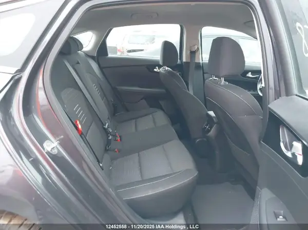 KNAF55AC9M5097139 2021 KIA FORTE - Image 8