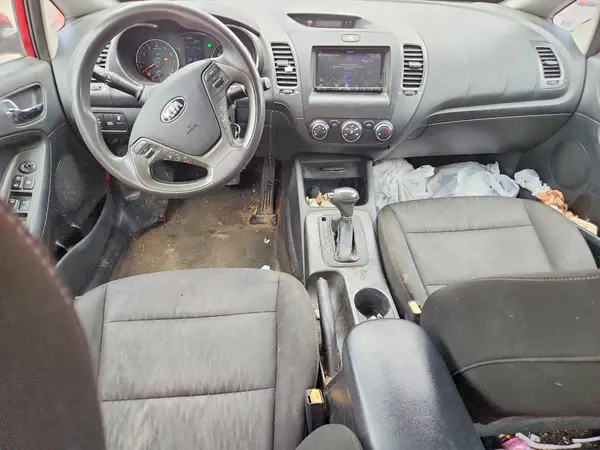 KNAFK4A60G5445640 2016 KIA FORTE - Image 8
