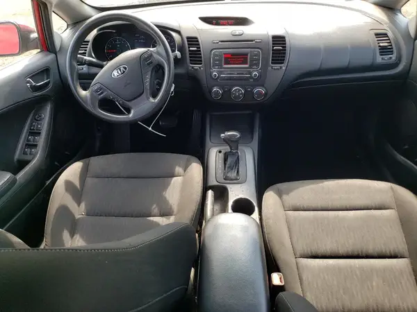 KNAFK4A60G5454225 2016 KIA FORTE - Image 8