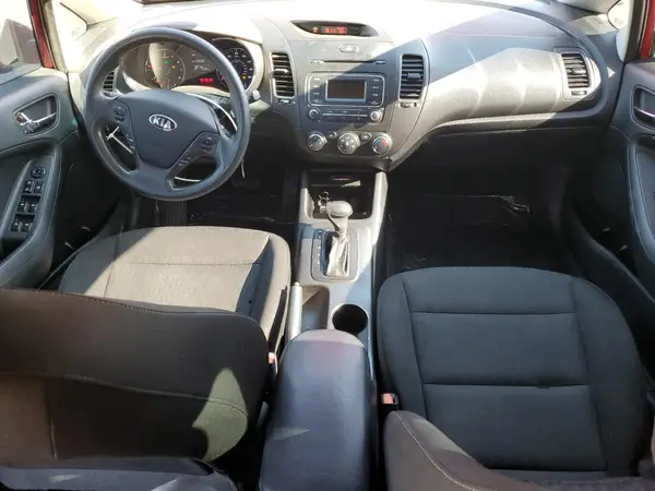 KNAFK4A60G5481134 2016 KIA FORTE - Image 8