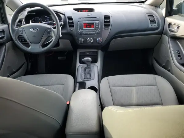 KNAFK4A60G5481408 2016 KIA FORTE - Image 8