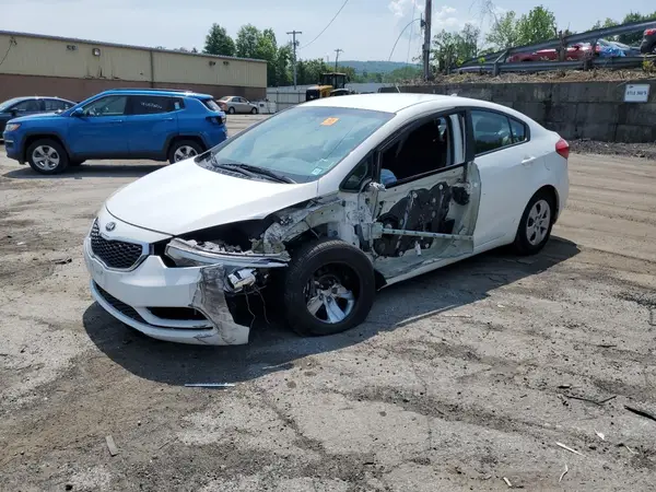 KNAFK4A60G5496510 2016 KIA FORTE - Image 1