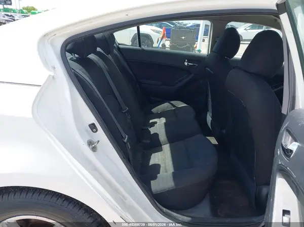 KNAFK4A60G5510115 2016 KIA FORTE - Image 8