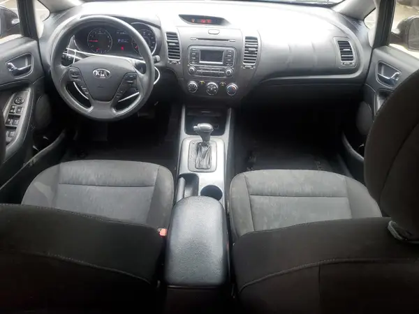 KNAFK4A60G5511751 2016 KIA FORTE - Image 8