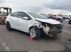 KNAFK4A60G5517338 2016 KIA FORTE