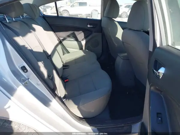 KNAFK4A60G5520319 2016 KIA FORTE - Image 8