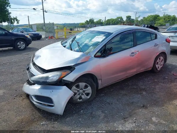 KNAFK4A60G5534950 2016 KIA FORTE - Image 2