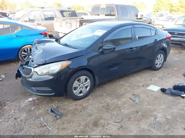 KNAFK4A60G5539890 2016 KIA FORTE - Image 2