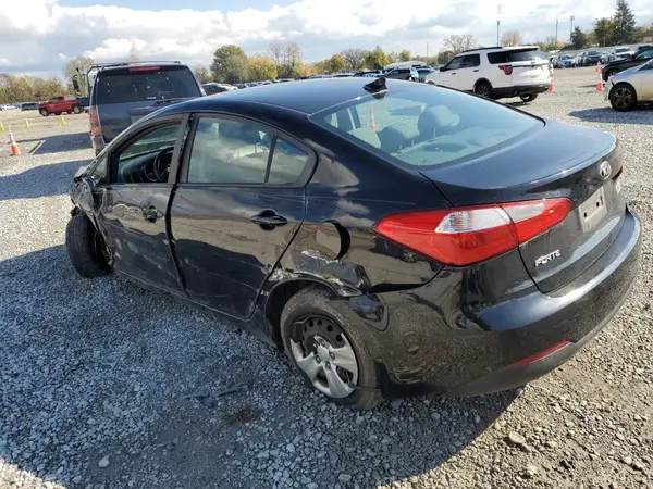 KNAFK4A60G5541977 2016 KIA FORTE - Image 2
