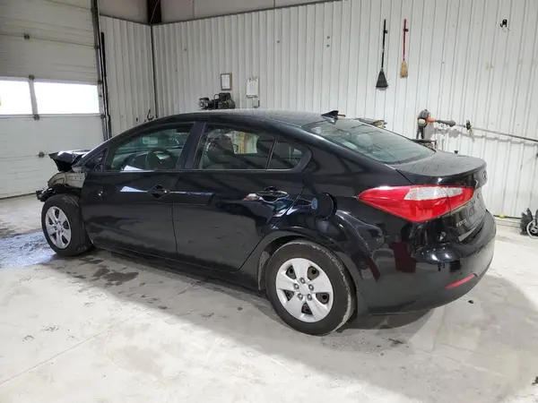KNAFK4A60G5542028 2016 KIA FORTE - Image 2