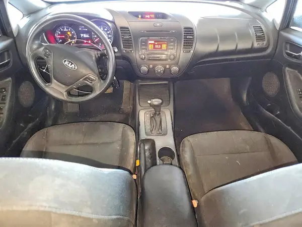 KNAFK4A60G5544913 2016 KIA FORTE - Image 8