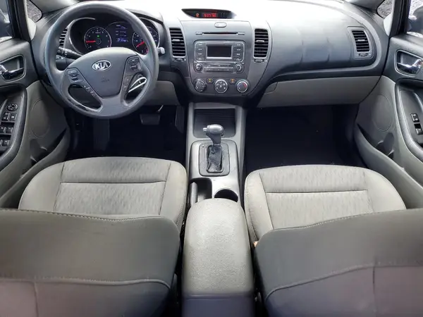 KNAFK4A60G5552154 2016 KIA FORTE - Image 8