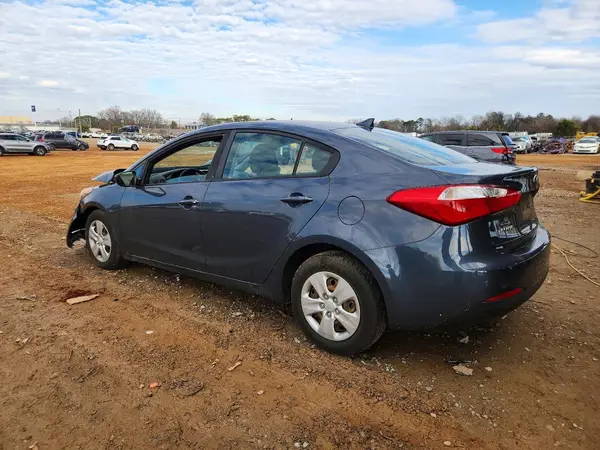 KNAFK4A60G5570024 2016 KIA FORTE - Image 2