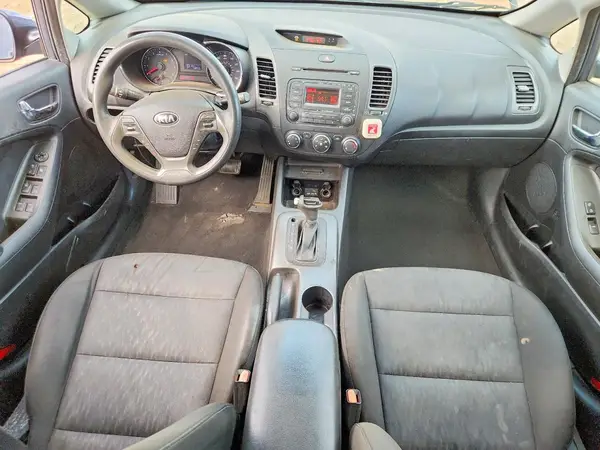 KNAFK4A60G5570024 2016 KIA FORTE - Image 8