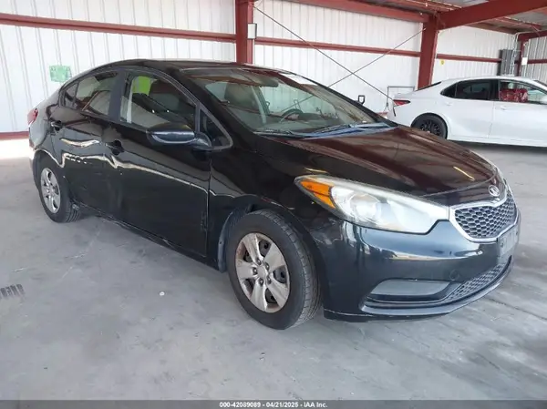 KNAFK4A60G5581458 2016 KIA FORTE - Image 1