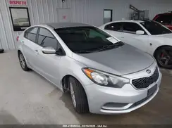 KNAFK4A60G5582271 2016 KIA FORTE