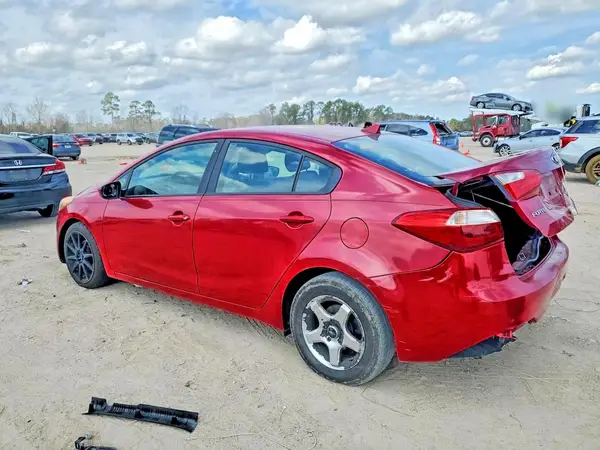 KNAFK4A60G5595201 2016 KIA FORTE - Image 2