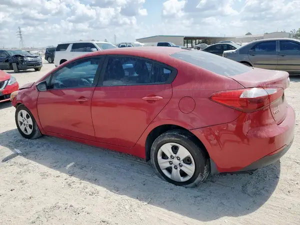 KNAFK4A60G5607508 2016 KIA FORTE - Image 2
