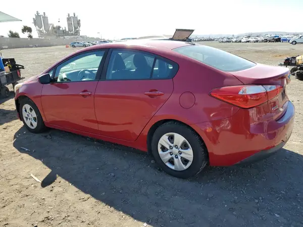 KNAFK4A60G5613289 2016 KIA FORTE - Image 2