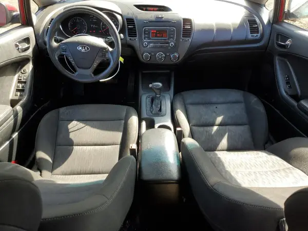KNAFK4A60G5613289 2016 KIA FORTE - Image 8