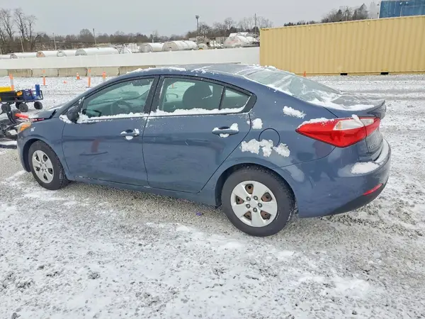 KNAFK4A61G5437434 2016 KIA FORTE - Image 2