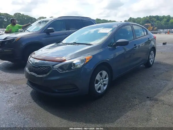 KNAFK4A61G5443931 2016 KIA FORTE - Image 2