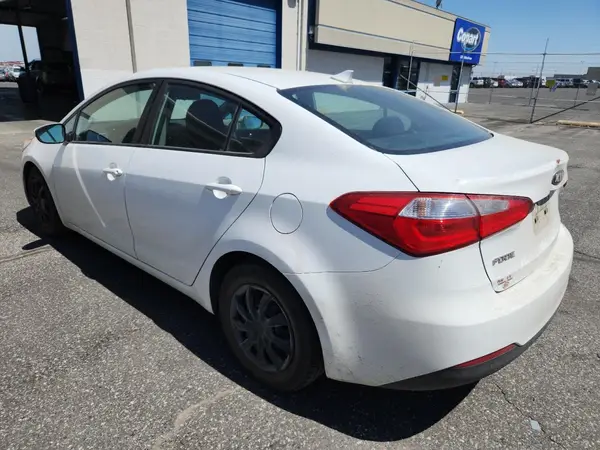KNAFK4A61G5449924 2016 KIA FORTE - Image 2
