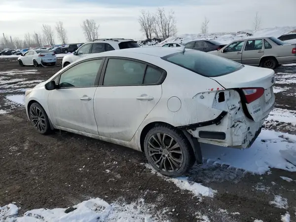 KNAFK4A61G5457196 2016 KIA FORTE - Image 2