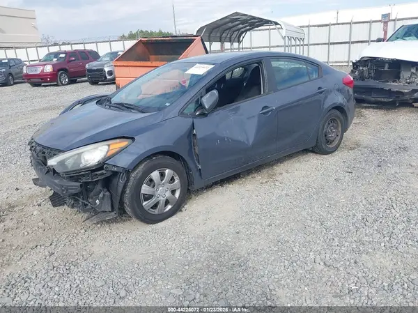 KNAFK4A61G5459238 2016 KIA FORTE - Image 2