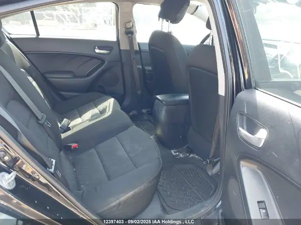 KNAFK4A61G5464519 2016 KIA FORTE - Image 8