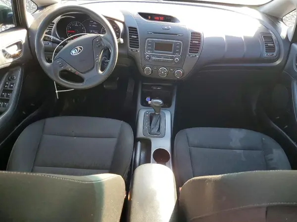 KNAFK4A61G5467081 2016 KIA FORTE - Image 8