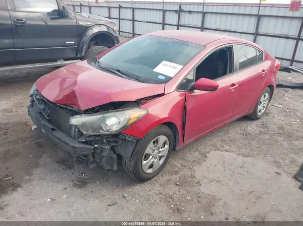 KNAFK4A61G5469218 2016 KIA FORTE - Image 2