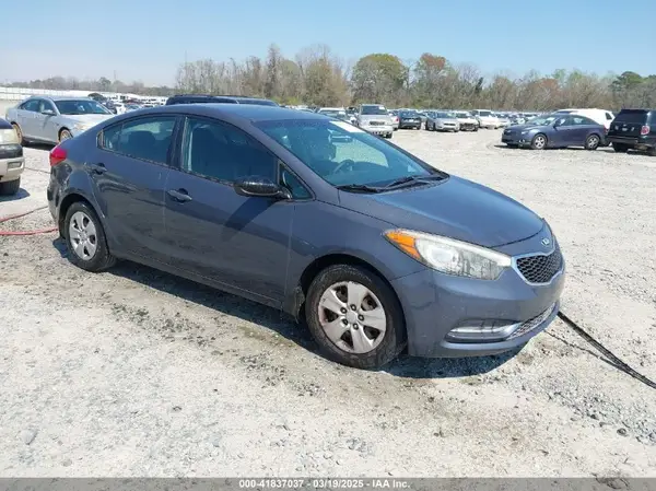 KNAFK4A61G5471261 2016 KIA FORTE - Image 1