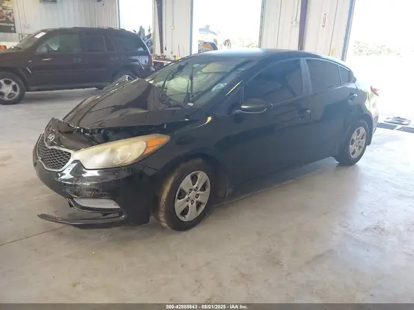 KNAFK4A61G5471938 2016 KIA FORTE - Image 2