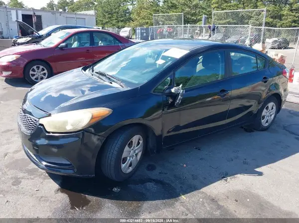 KNAFK4A61G5474970 2016 KIA FORTE - Image 2